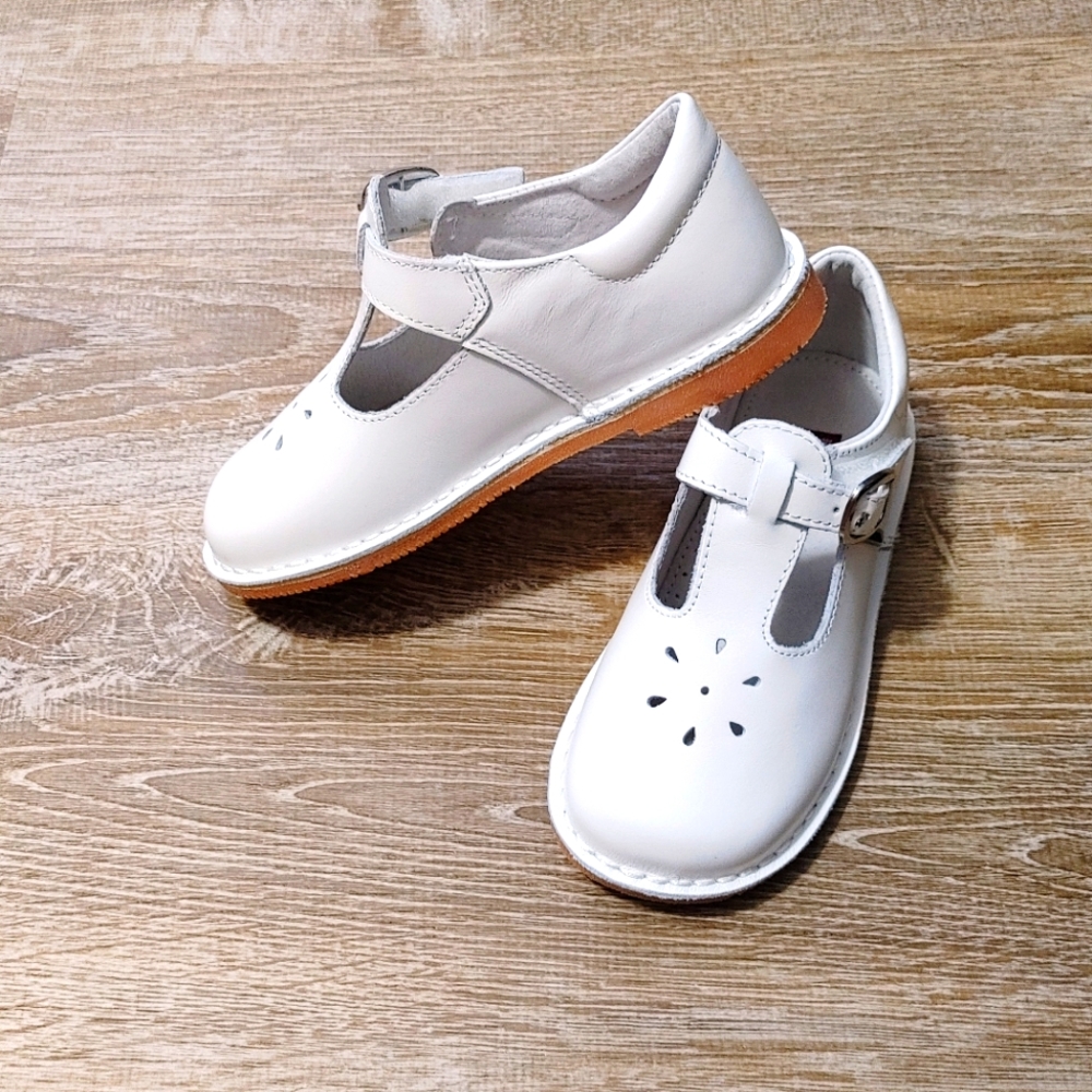 L'Amour white shoes